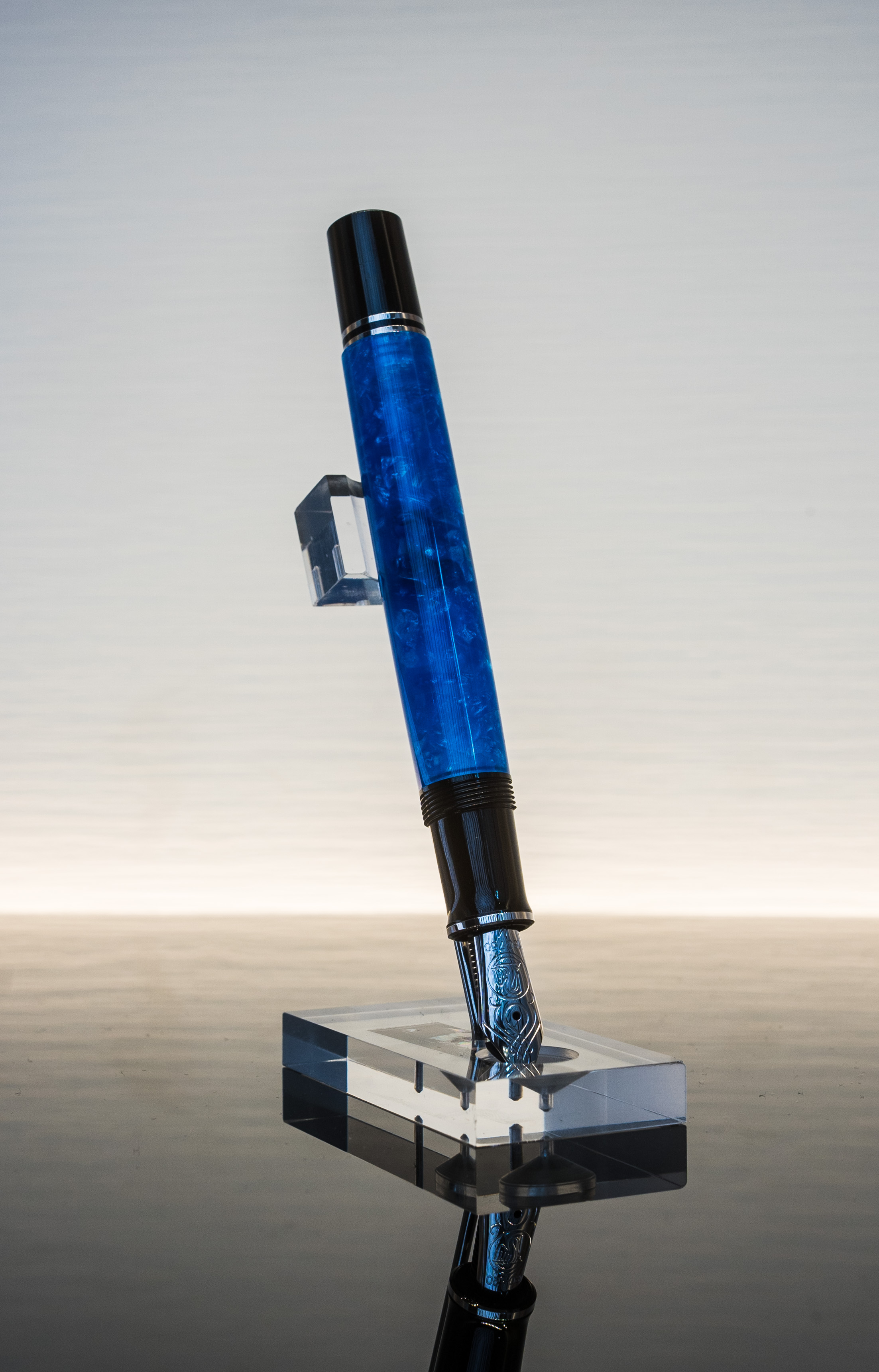 Pelikan M805 Vibrant Blue Füller